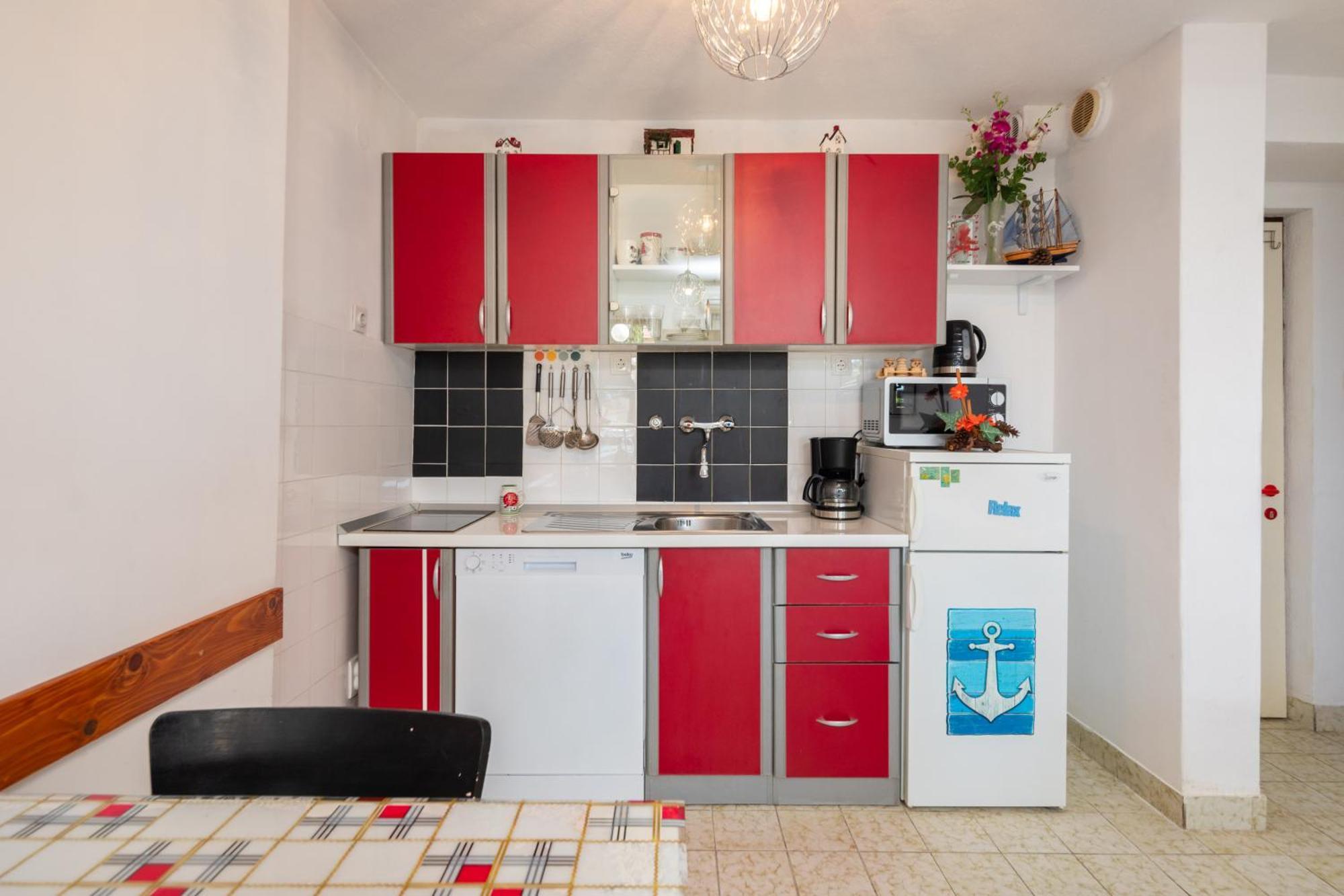 Urban Edge - Beach Apartments 오미스 외부 사진