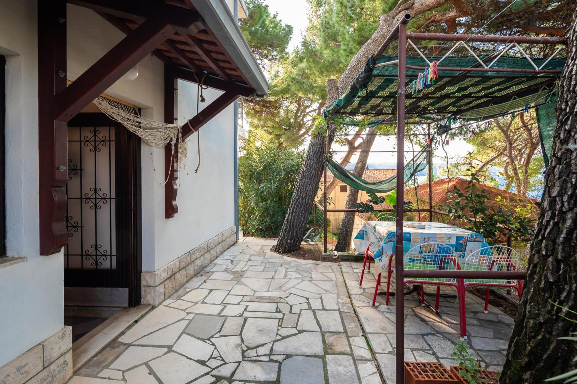 Urban Edge - Beach Apartments 오미스 외부 사진