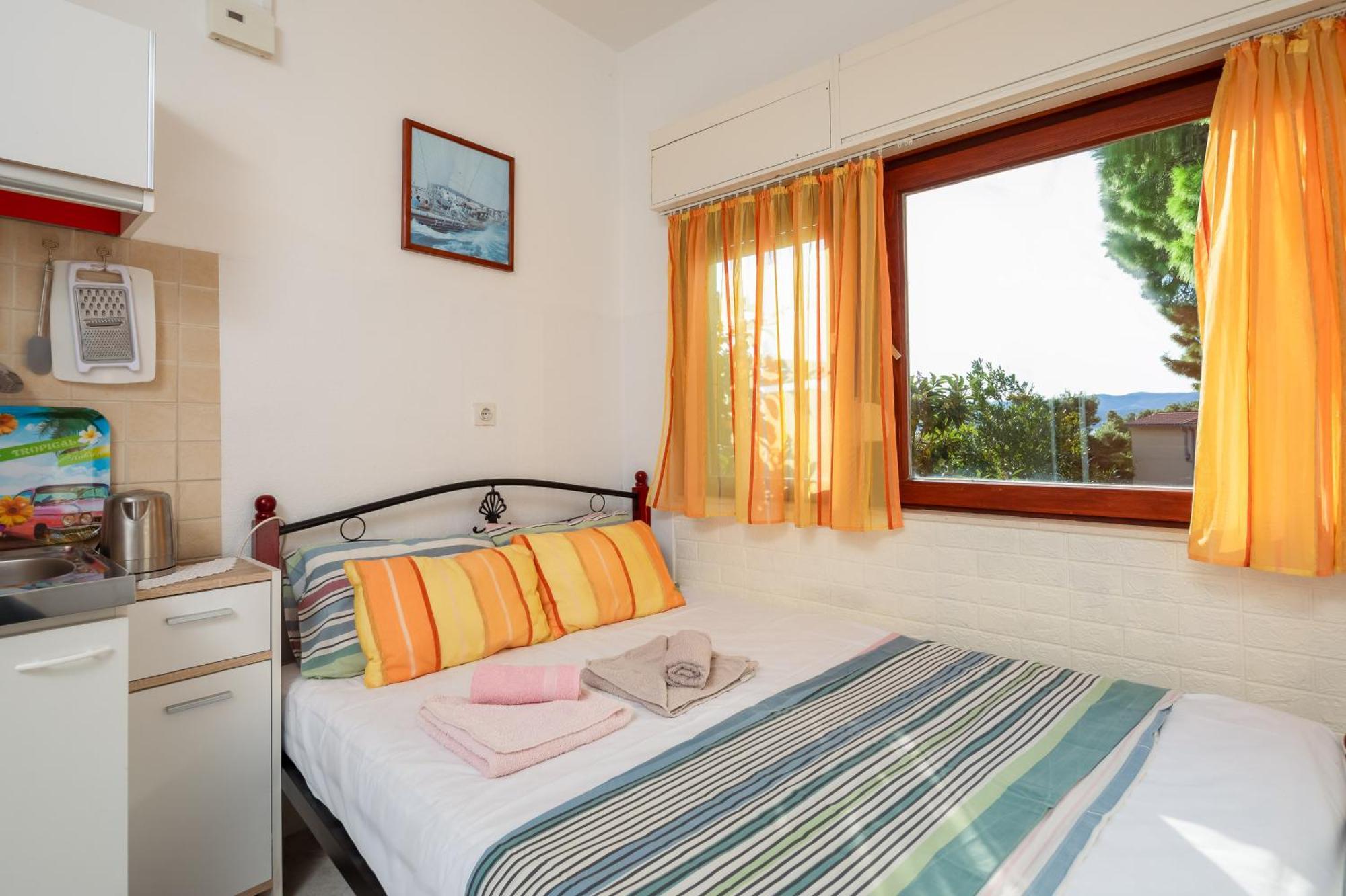 Urban Edge - Beach Apartments 오미스 외부 사진